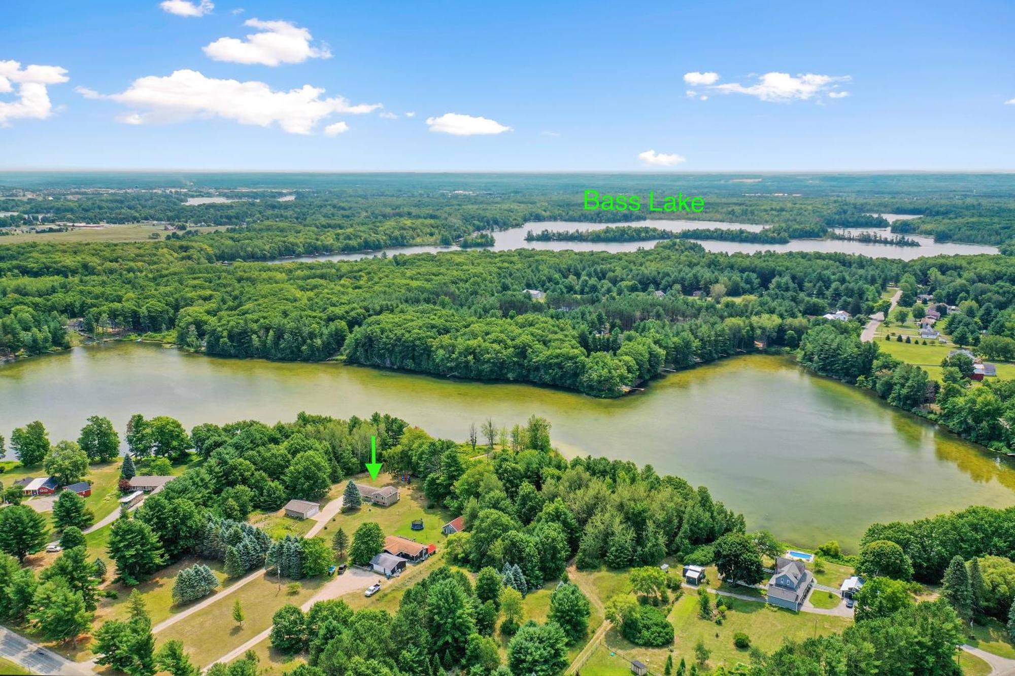 Lakefront Paradise 4 Bedroom Home W Direct Lake Access, Pets Ok Traverse City Exterior photo